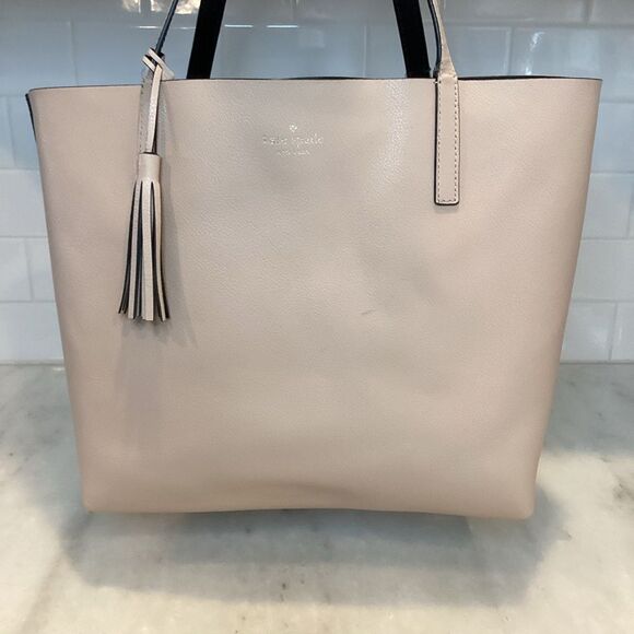 Kate Spade New York Marina Lakeland Drive Reversible Leather Tote Bag - Picture 7 of 15